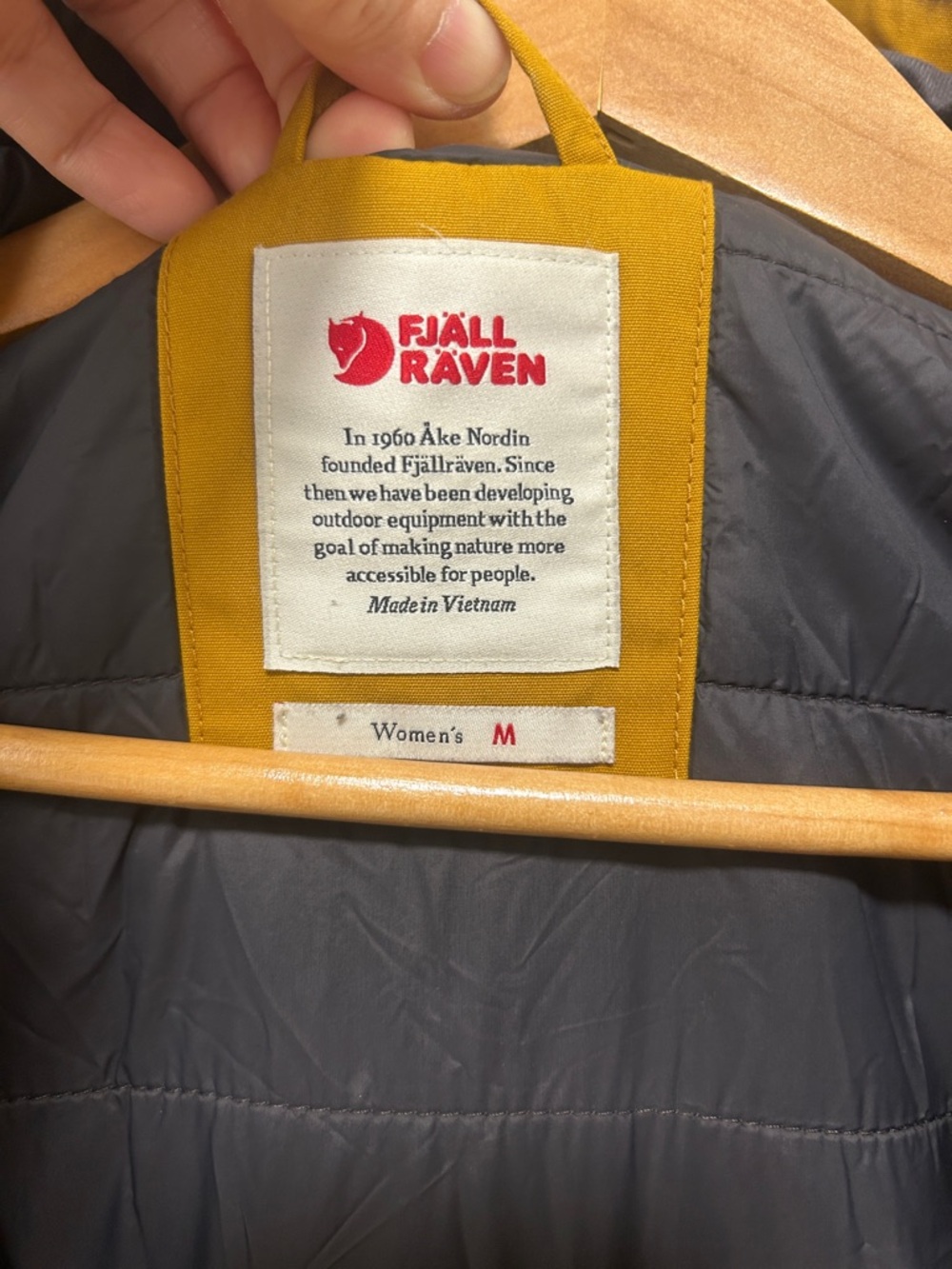 Fjallraven Women's Kiruna Padded Parka - Picture 6 of 7
